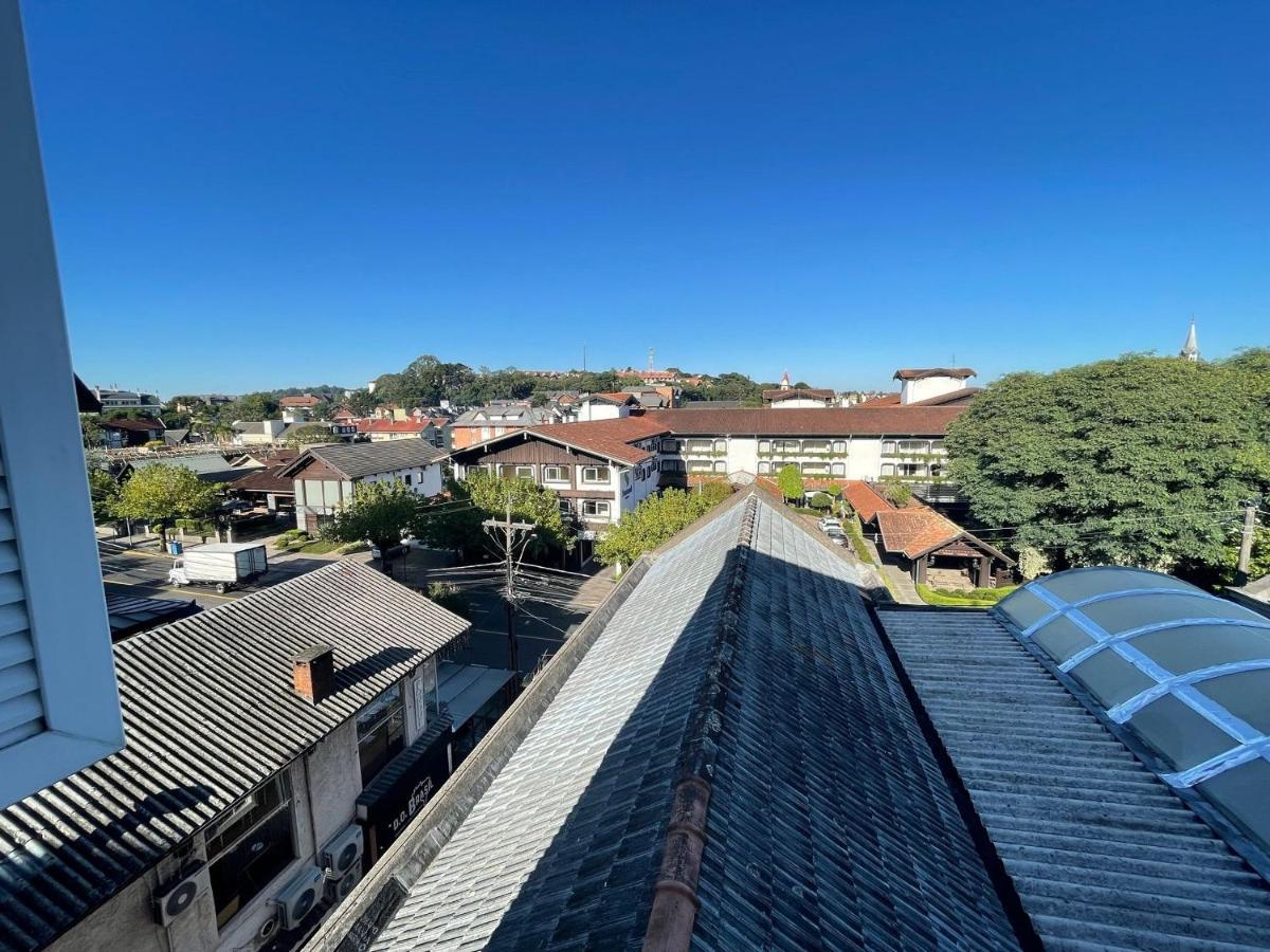 Apartamento No Centro De Gramado 200 Metros Da Rua Coberta Lejlighed Eksteriør billede